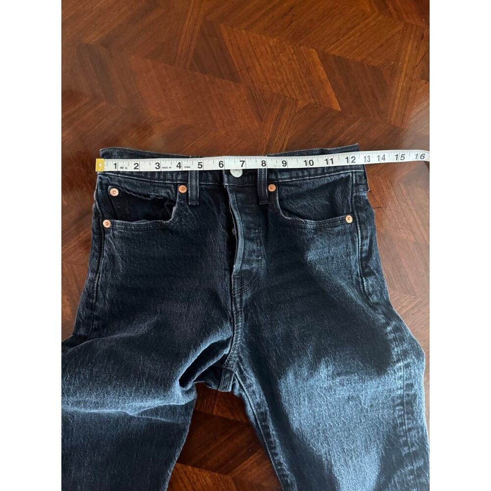 Levi's Wedgie Fit Jeans Size 24 Dark Wash High Rise Button Fly Straight Leg - Picture 4 of 11